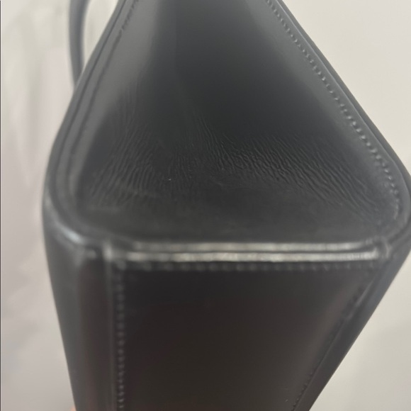 **SOLD** Dior Black Satchel with Gold-Tone Clasp Vintage - Picture 3 of 10